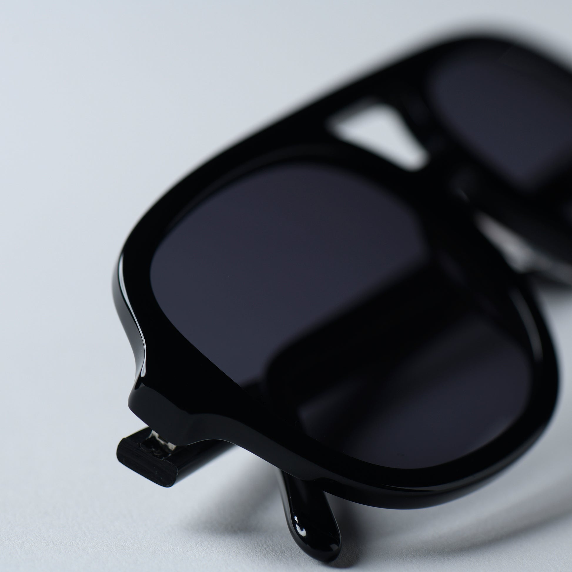 Empire Black